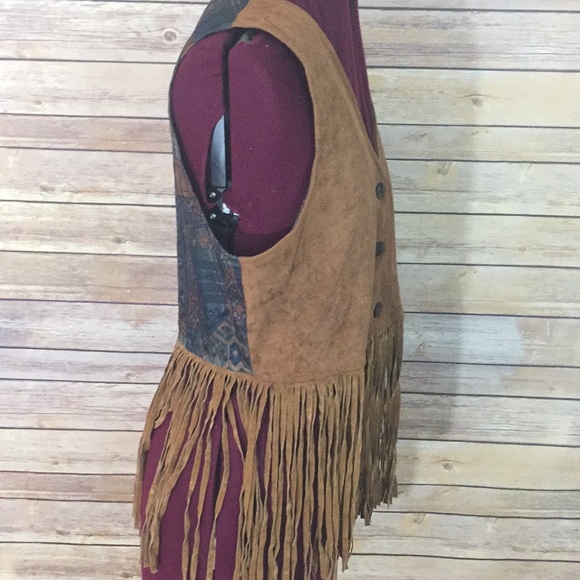 Boho fringe vest | Tan | size Medium | Aztec | - Picture 5 of 8